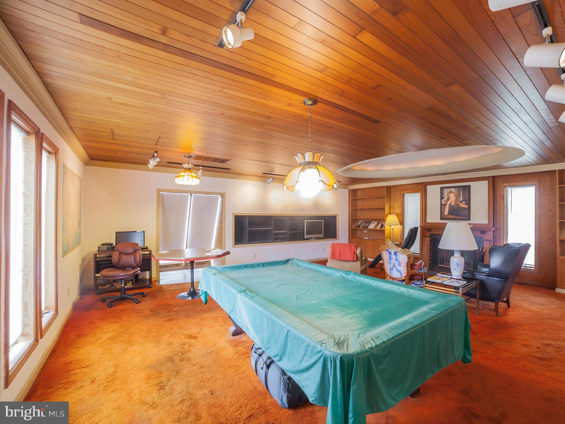 112 Hillside Road Catonsville, MD 21228 - Photo 4 of 30 Great Room