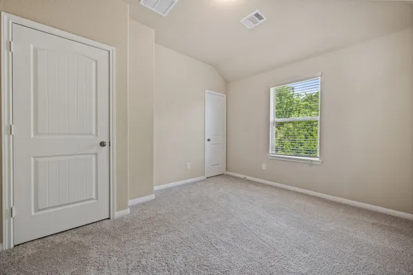 $2,000 | 4266 McGregor Blf Lane, Conroe, TX 77304