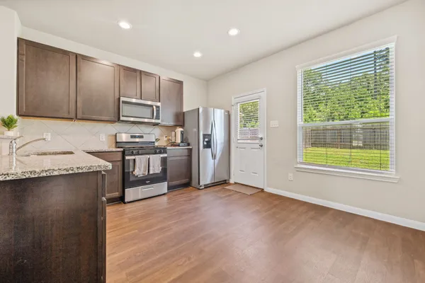 $2,000 | 4266 McGregor Blf Lane, Conroe, TX 77304