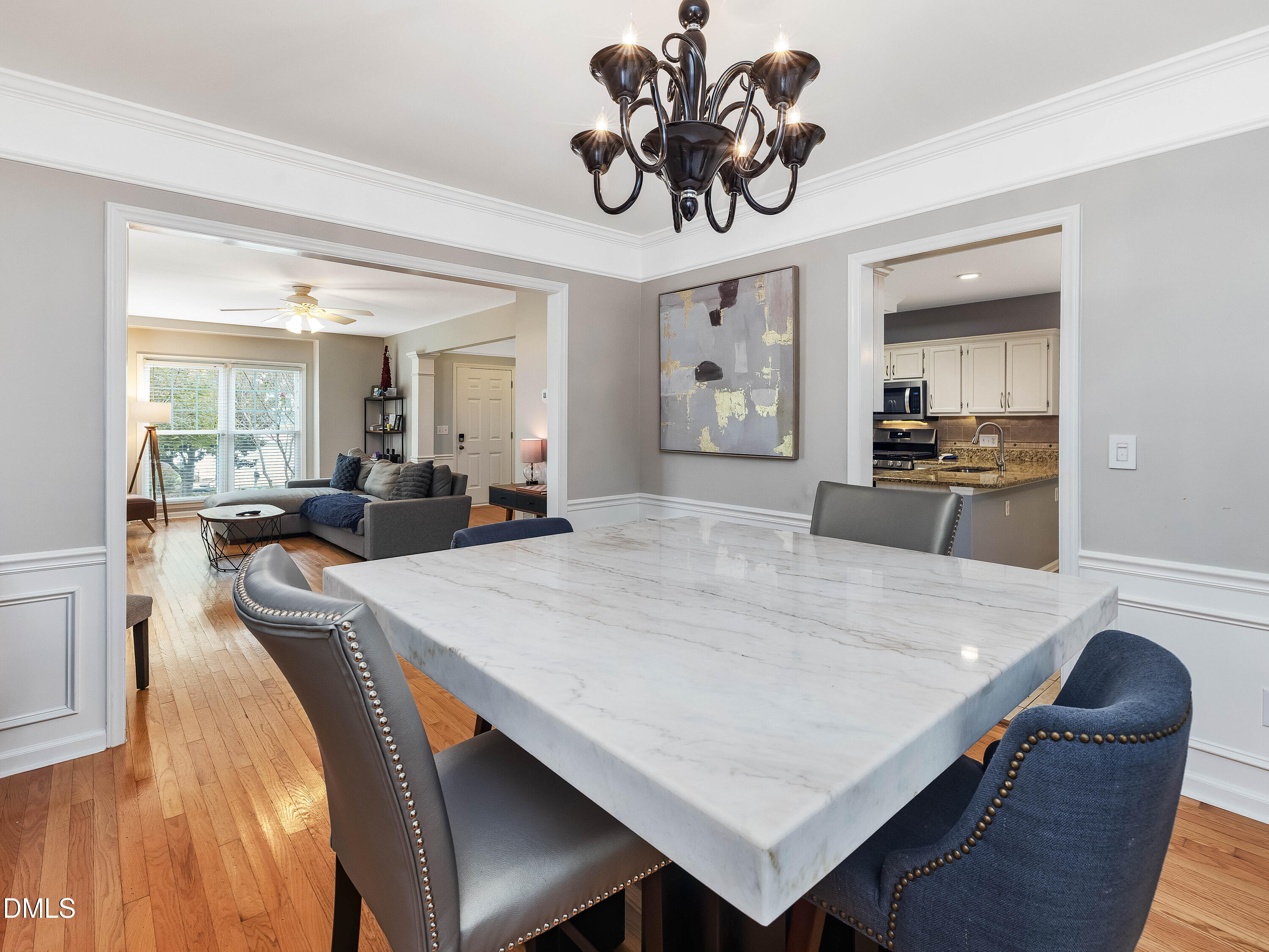 16-Dining Room