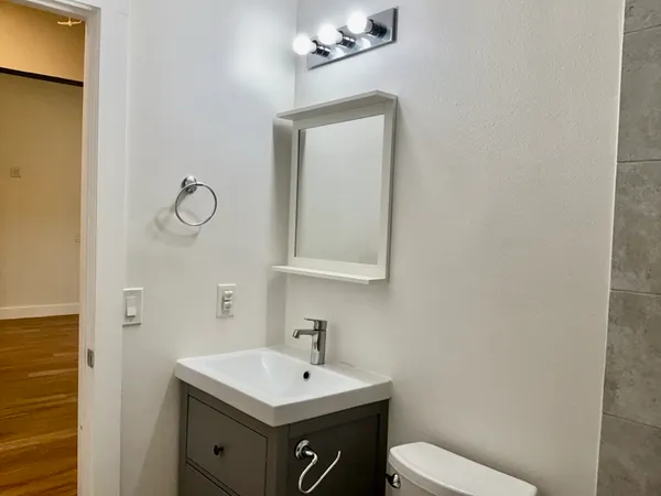 $2,050 | 613 Millcreek Lane, Leander, TX 78641