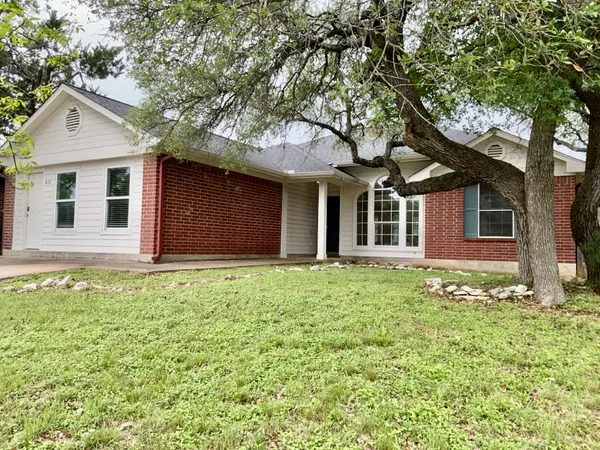 $2,050 | 613 Millcreek Lane, Leander, TX 78641