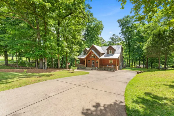 $449,000 | 950 Cherry Road, Eads, TN 38028