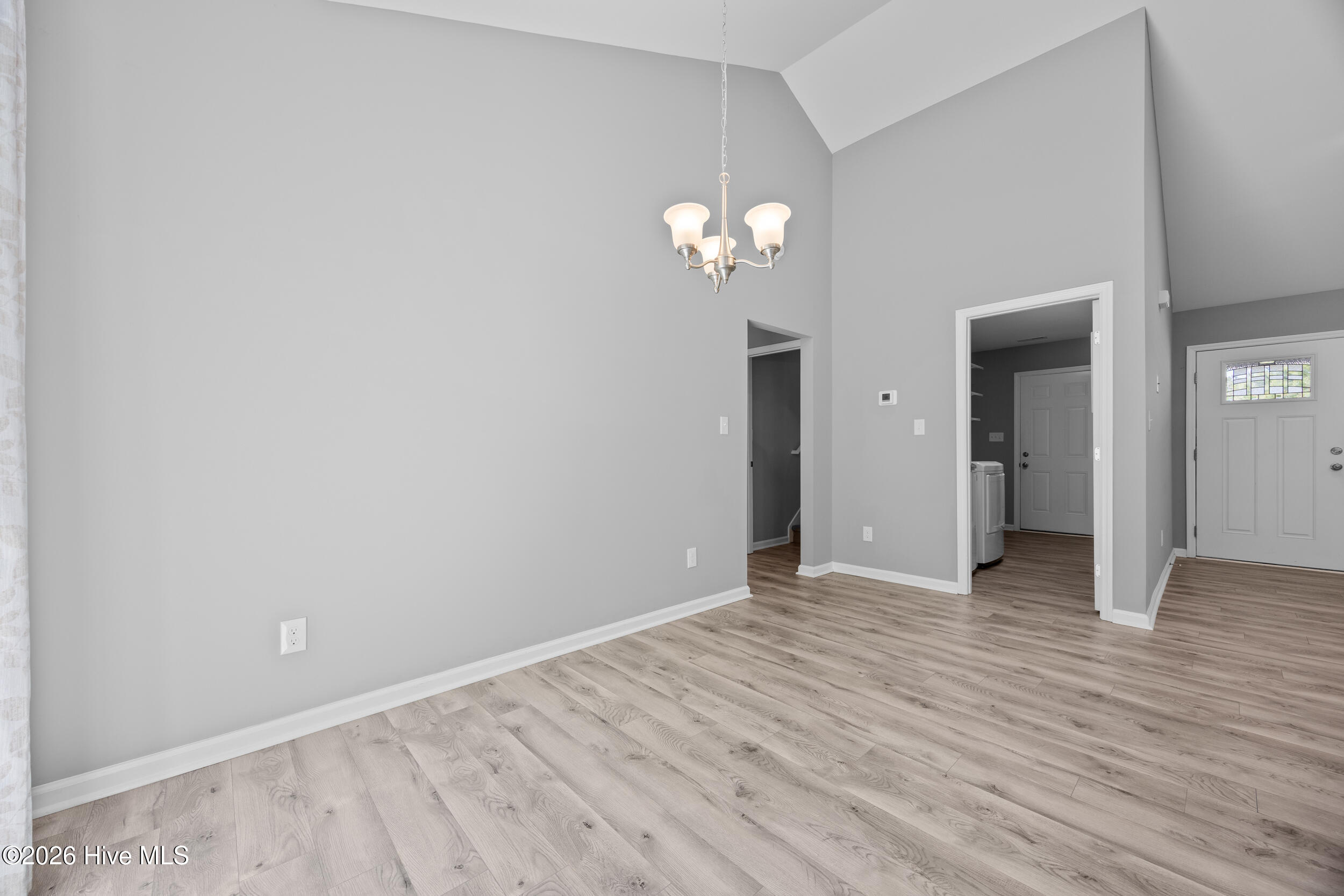 832 Old 30 Road Jacksonville, NC 28546 - Photo 21 of 51 22_dining area