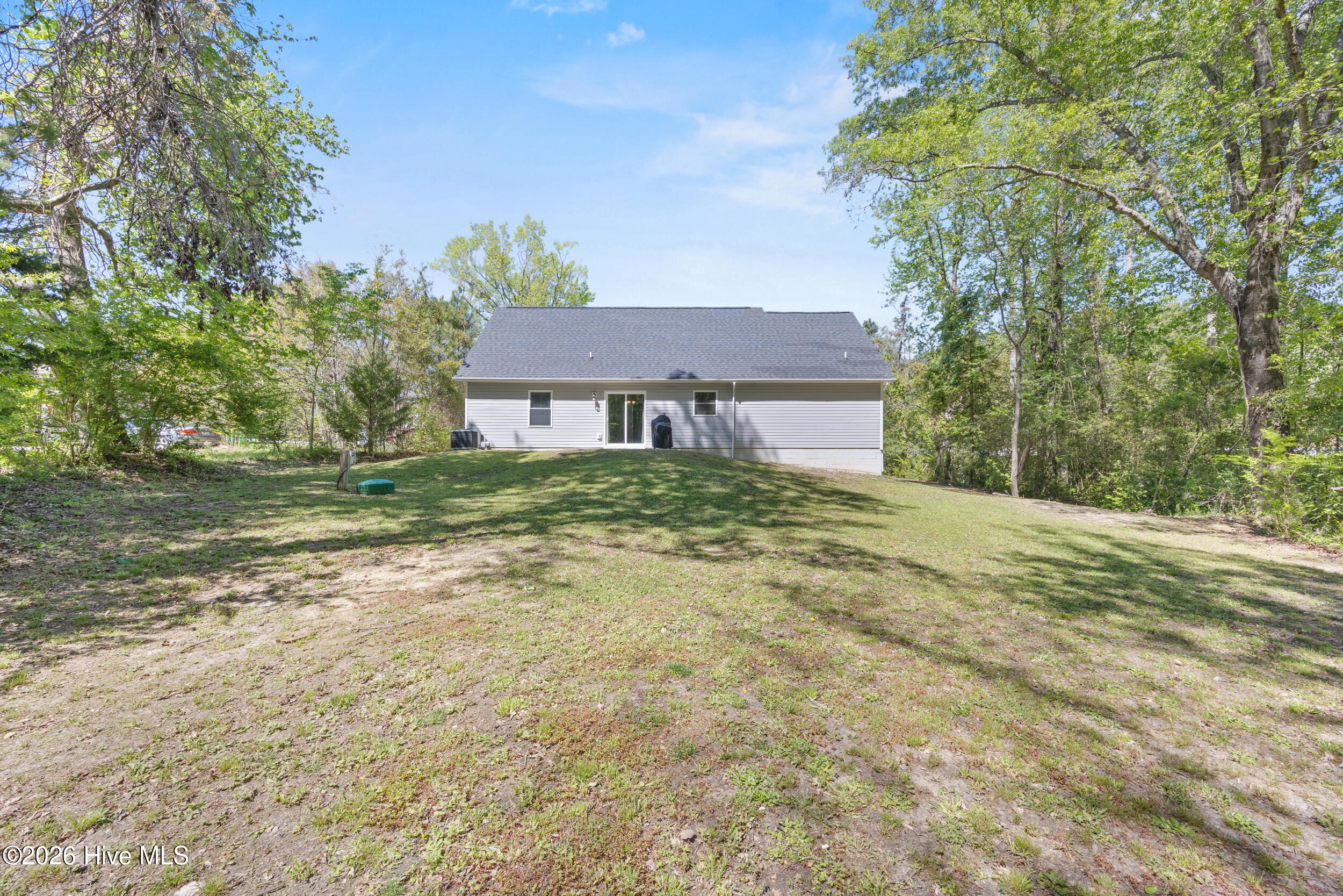 832 Old 30 Road Jacksonville, NC 28546 - Photo 37 of 51 38_back exterior