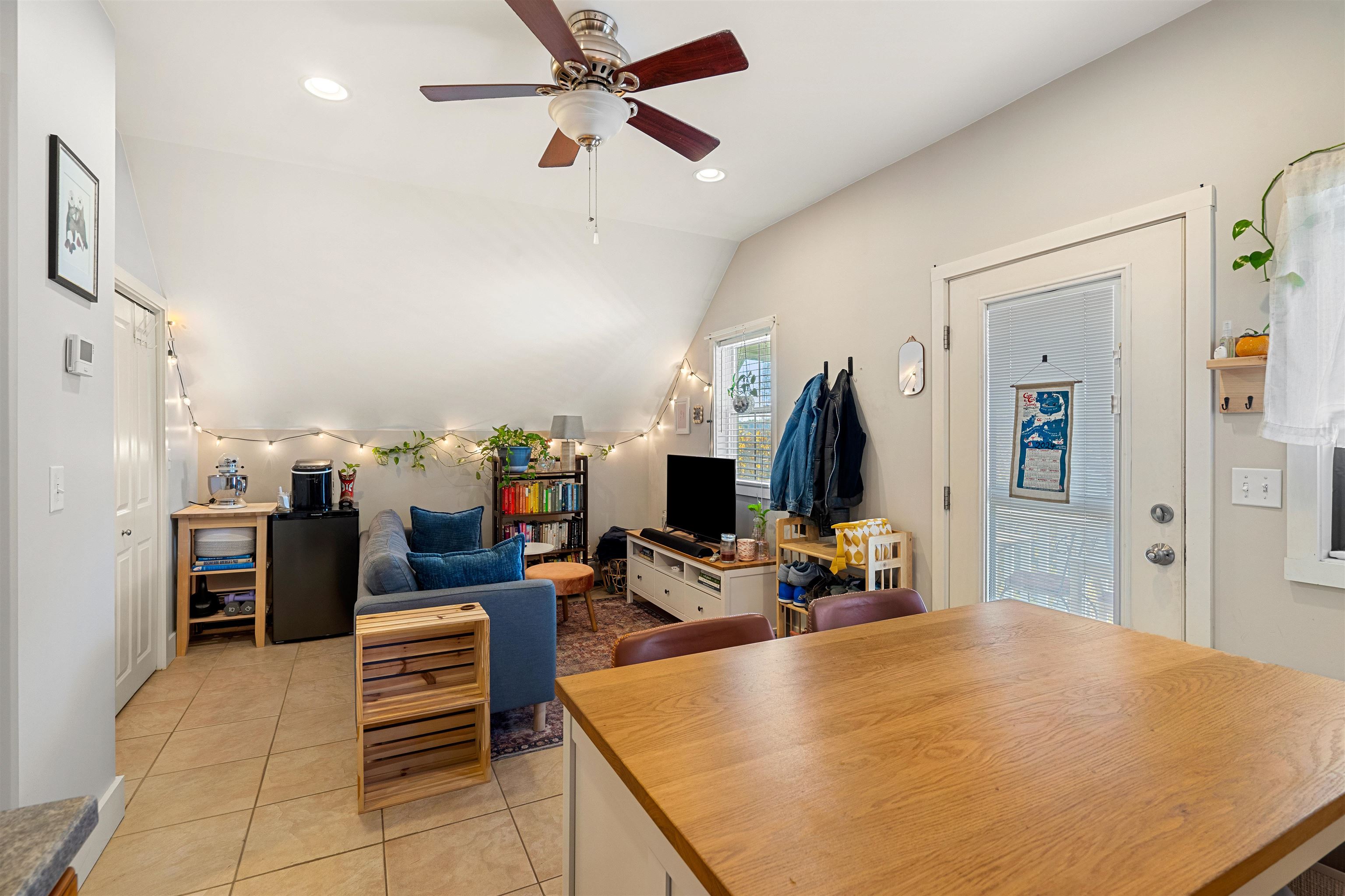 280 Taylor Street Manchester, NH 03103 - Photo 40 of 43