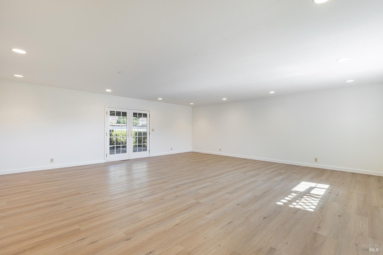 6565 Bennett Valley Road Santa Rosa, CA 95404 - Photo 10 of 37