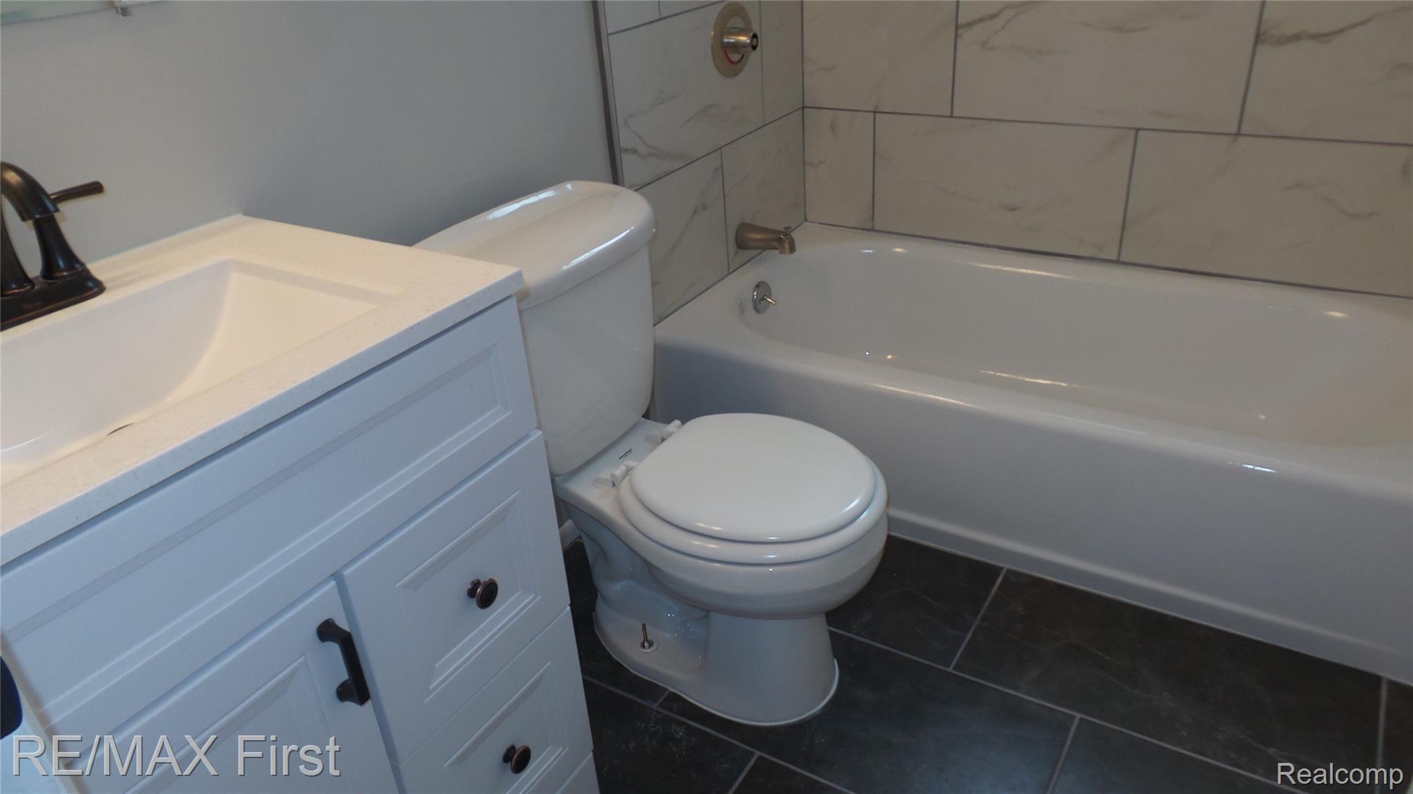 2156 Romeo Street Ferndale, MI 48220 - Photo 16 of 28 20190703_133522.jpg