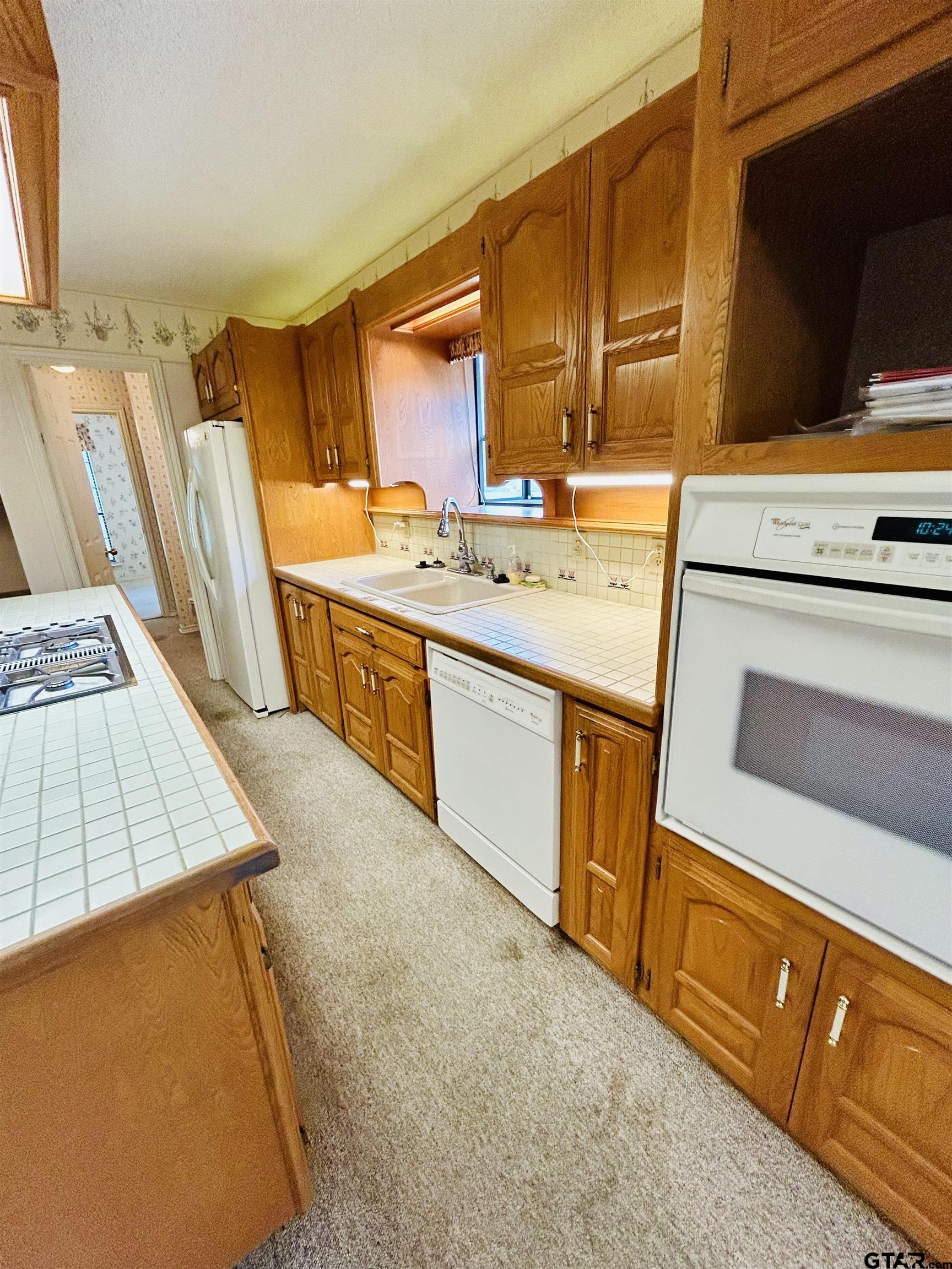 2899 Surrey Lane Tyler, TX 75705 - Photo 14 of 45