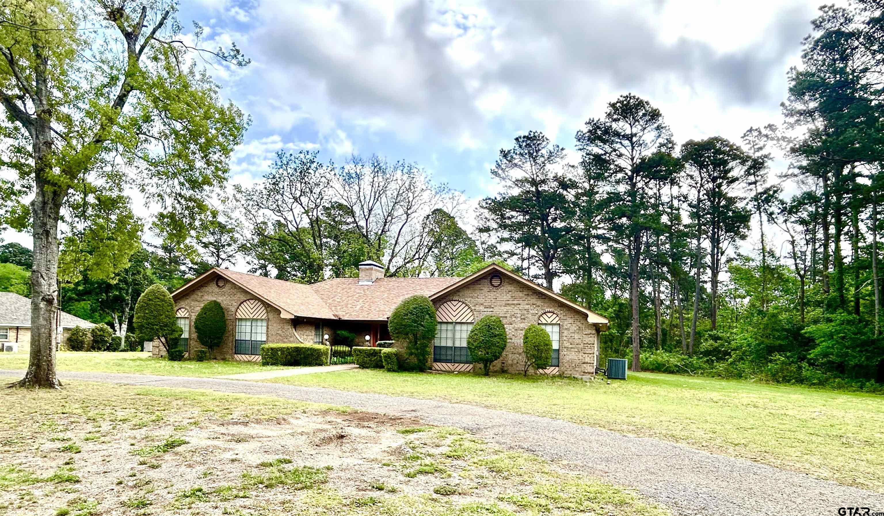 2899 Surrey Lane Tyler, TX 75705 - Photo 42 of 45