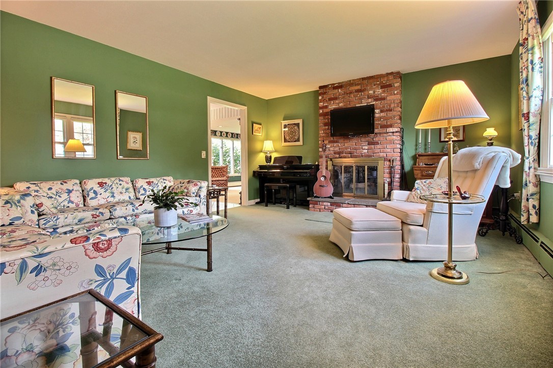 12 Bayview Drive Westerly, RI 02891 - Photo 17 of 40