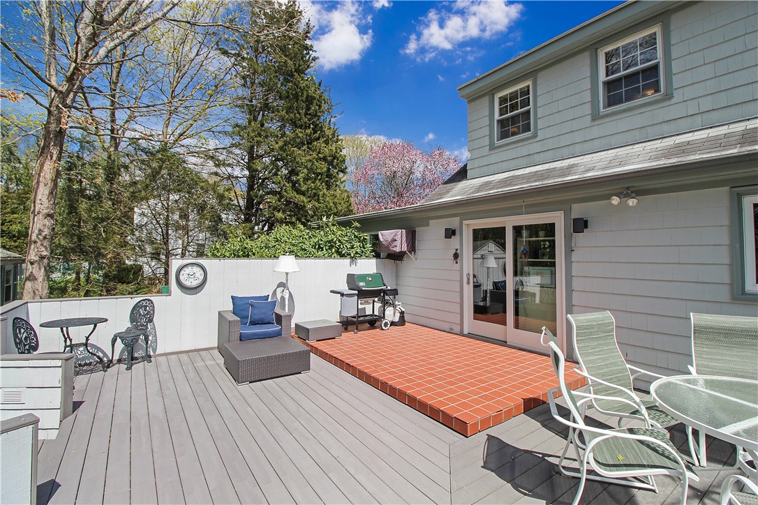 12 Bayview Drive Westerly, RI 02891 - Photo 33 of 40