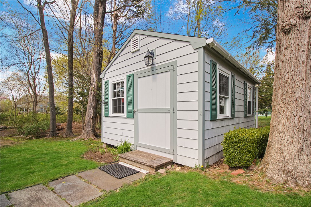12 Bayview Drive Westerly, RI 02891 - Photo 39 of 40