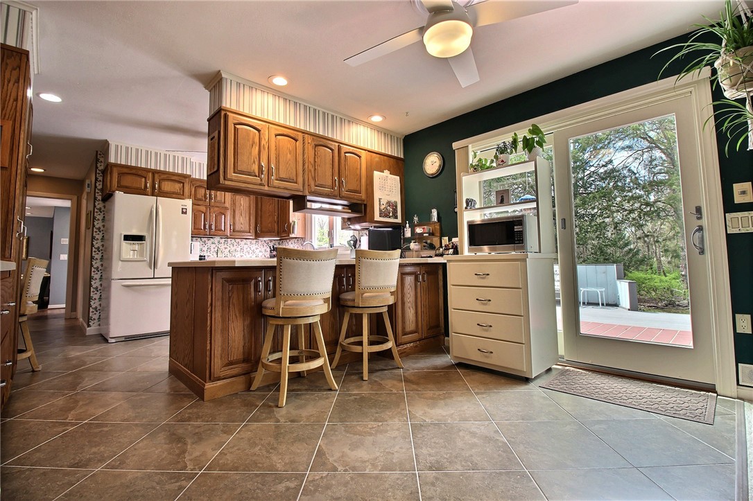 12 Bayview Drive Westerly, RI 02891 - Photo 9 of 40