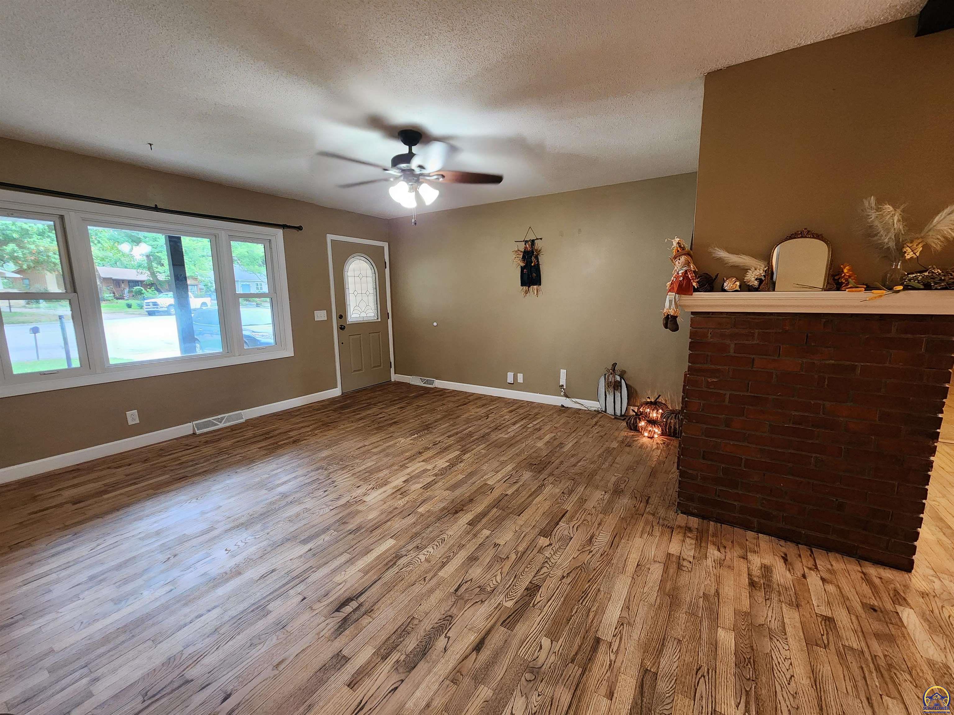 1239 Tomahawk Road Emporia, KS 66801 - Photo 5 of 38 Gallery Image 5
