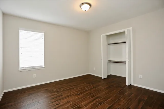 $2,299 | 1135 Murrayhill Drive, Houston, TX 77043