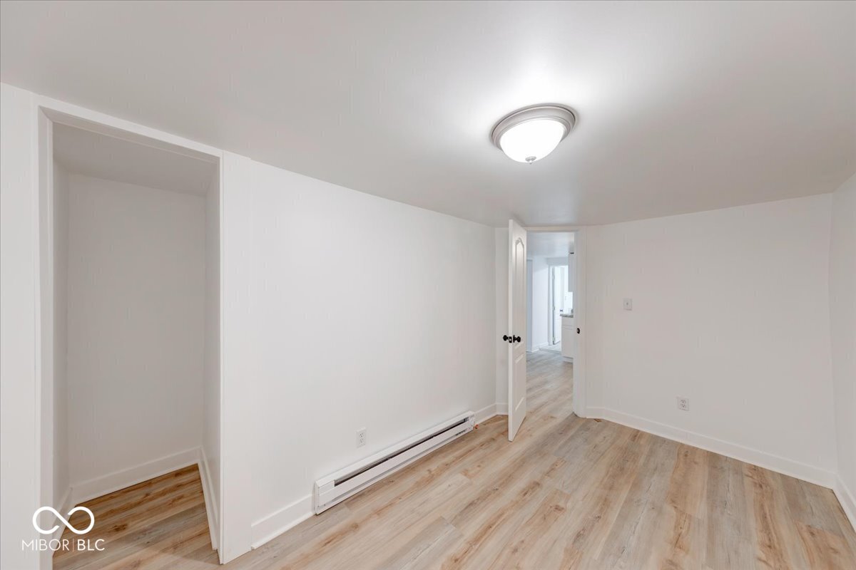 4912 East Washington Street Indianapolis, IN 46201 - Photo 12 of 46