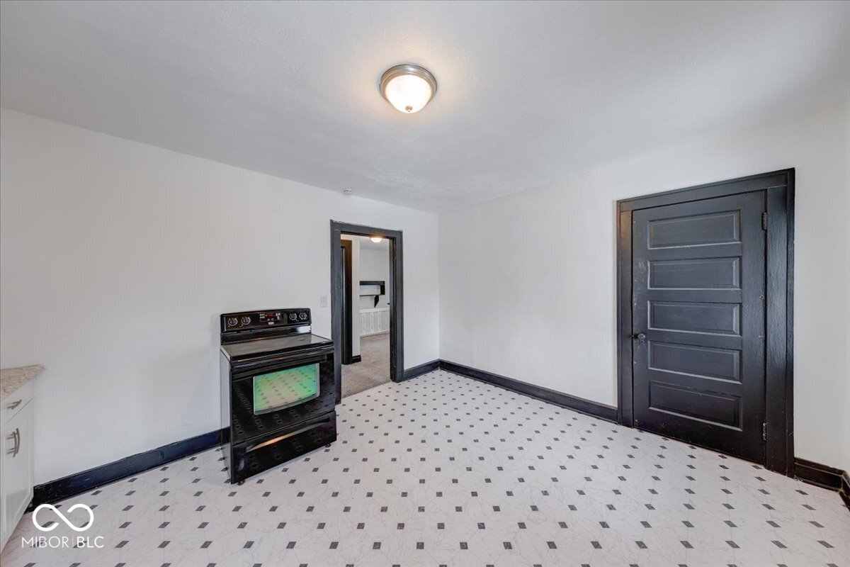 4912 East Washington Street Indianapolis, IN 46201 - Photo 23 of 46