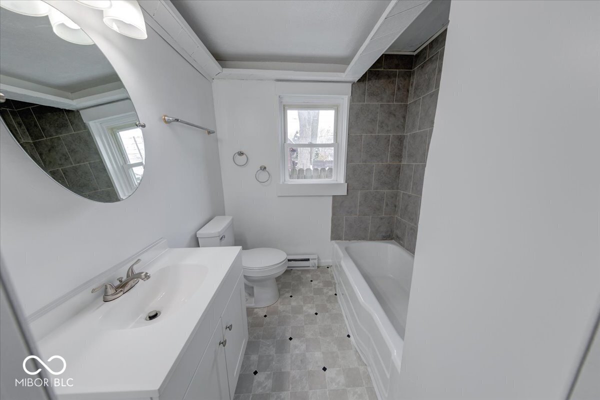 4912 East Washington Street Indianapolis, IN 46201 - Photo 40 of 46