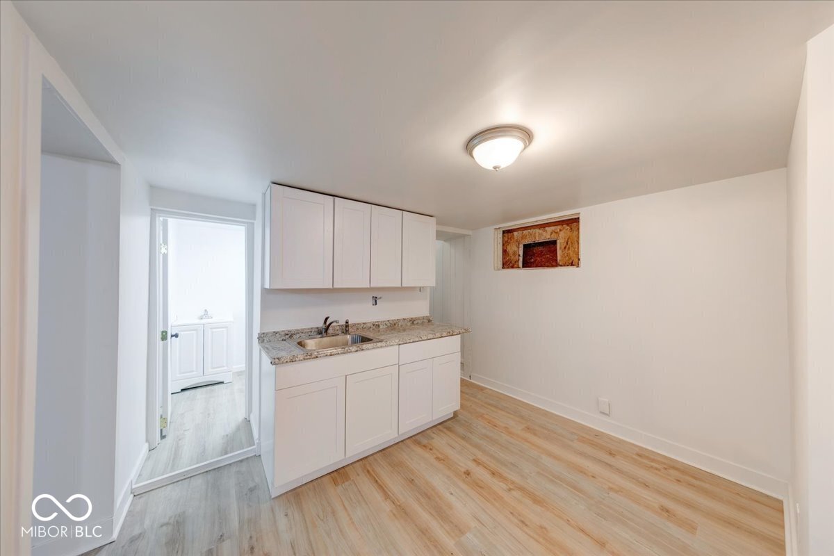 4912 East Washington Street Indianapolis, IN 46201 - Photo 8 of 46