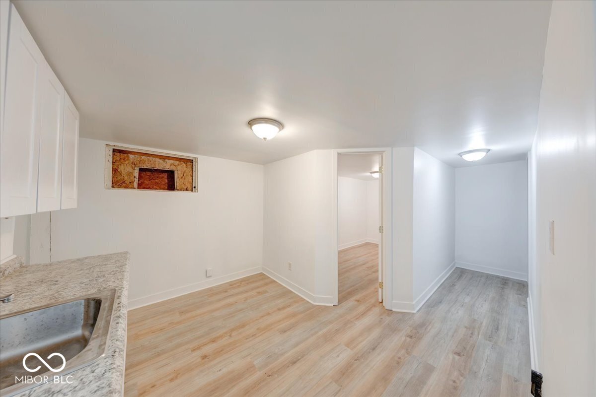 4912 East Washington Street Indianapolis, IN 46201 - Photo 9 of 46