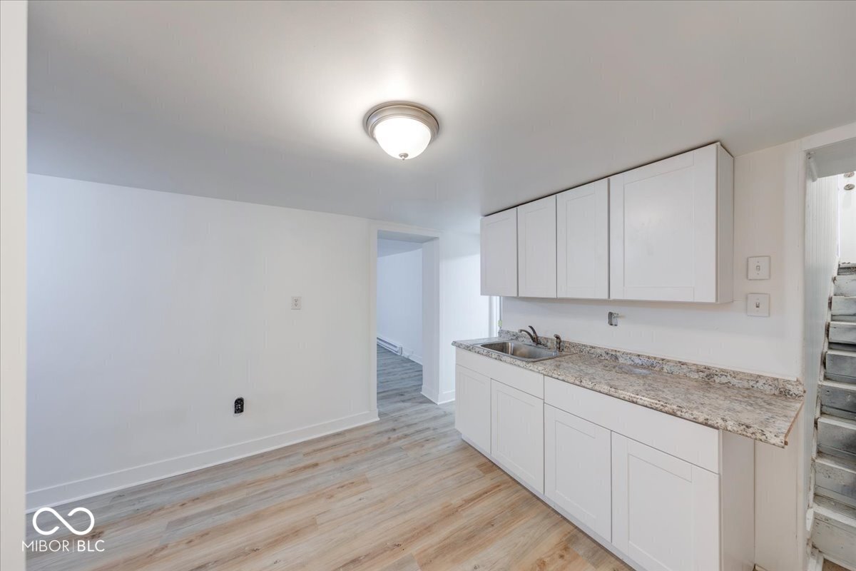 4912 East Washington Street Indianapolis, IN 46201 - Photo 10 of 46