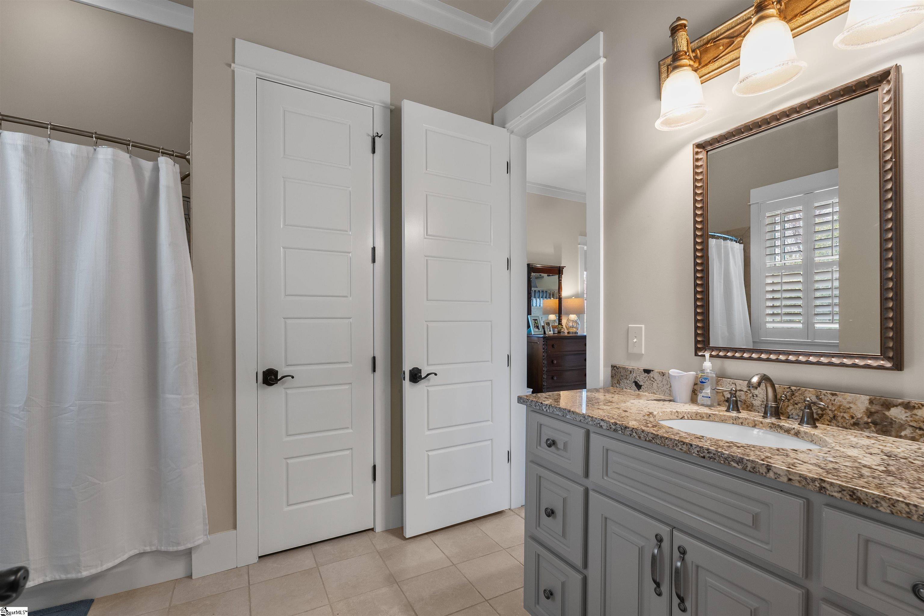 341 Riverside Drive Greenville, SC 29605 - Photo 17 of 48