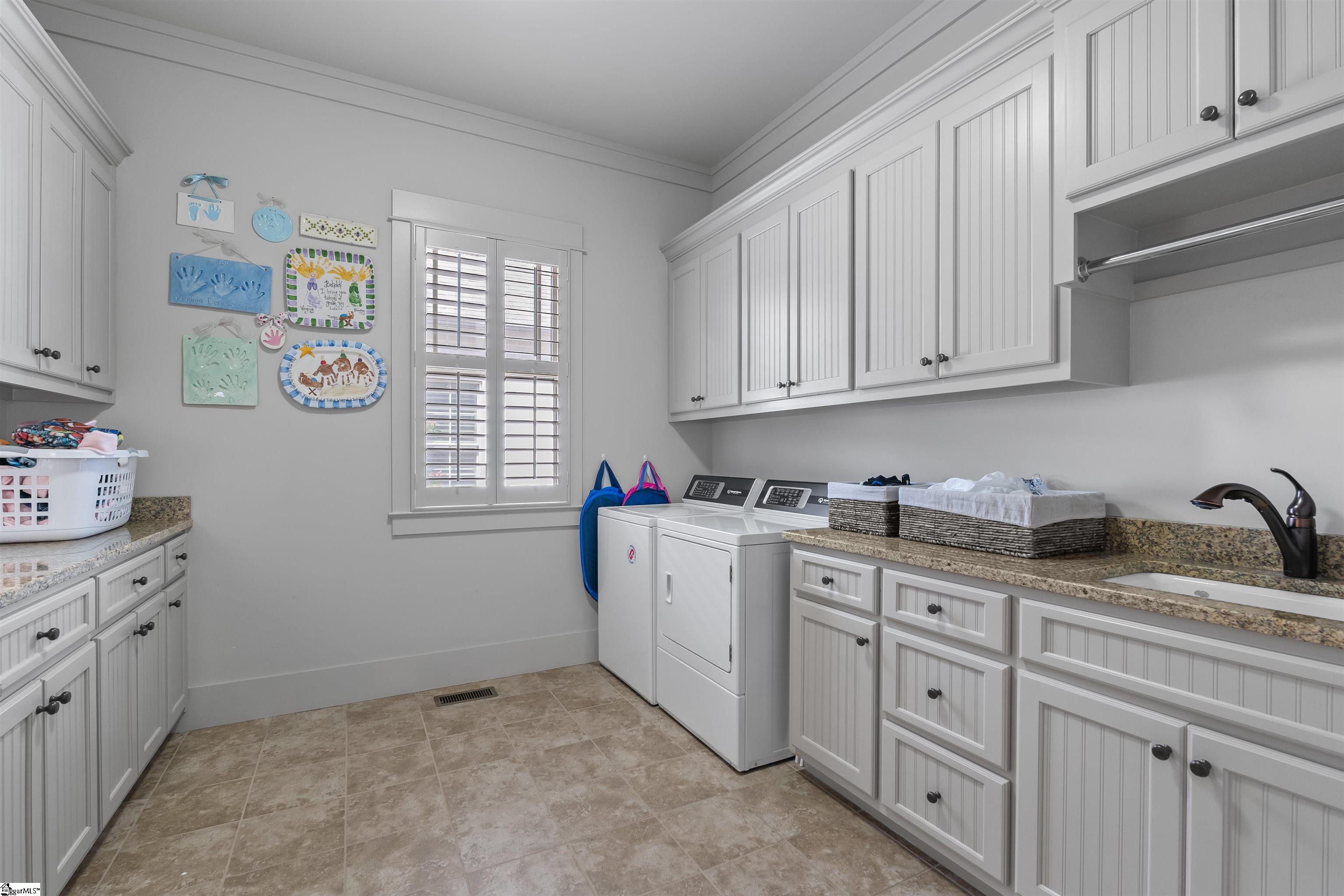 341 Riverside Drive Greenville, SC 29605 - Photo 30 of 48