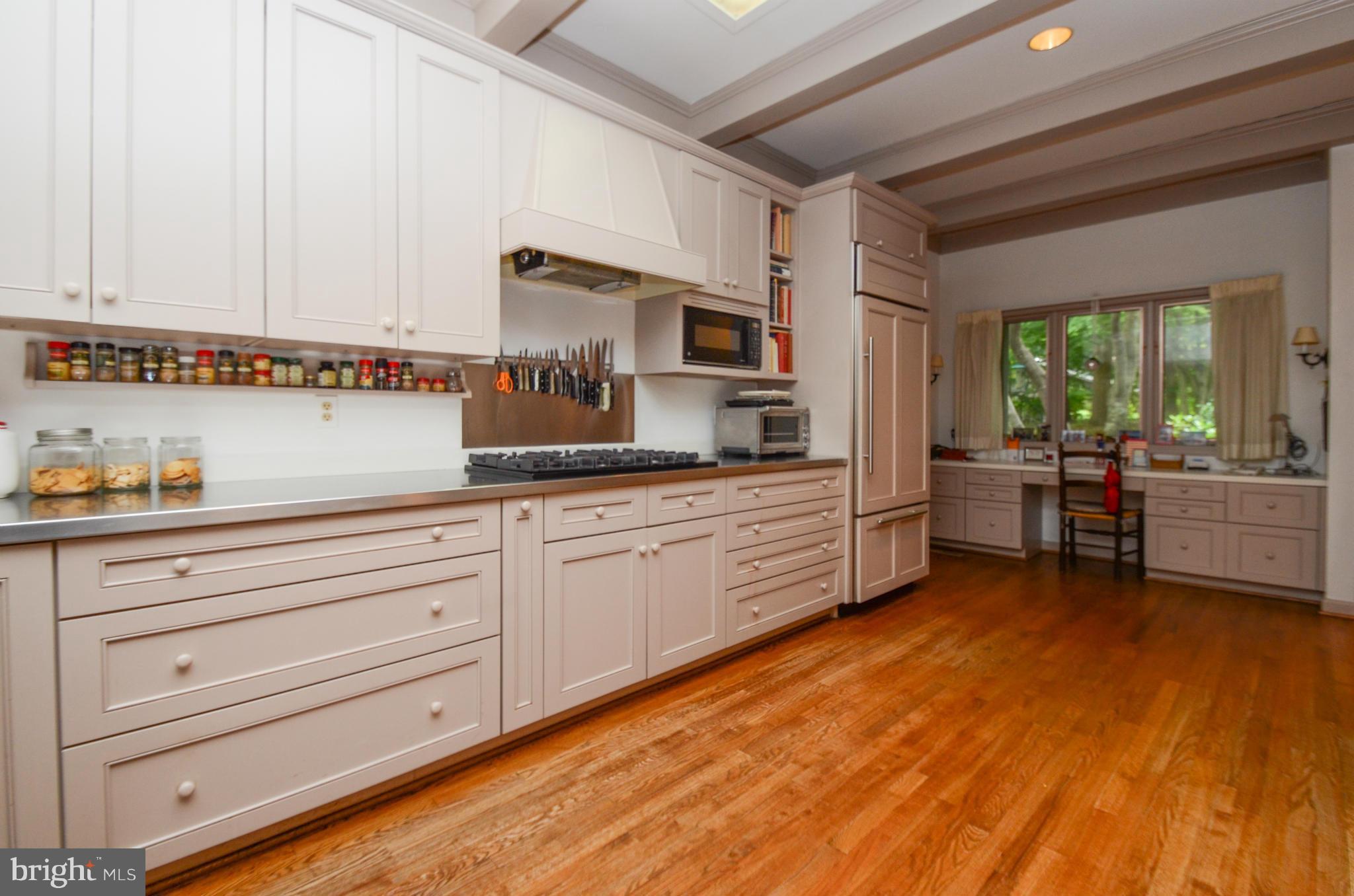 2507 Stone Mill Road Baltimore, MD 21208 - Photo 14 of 30 Kitchen