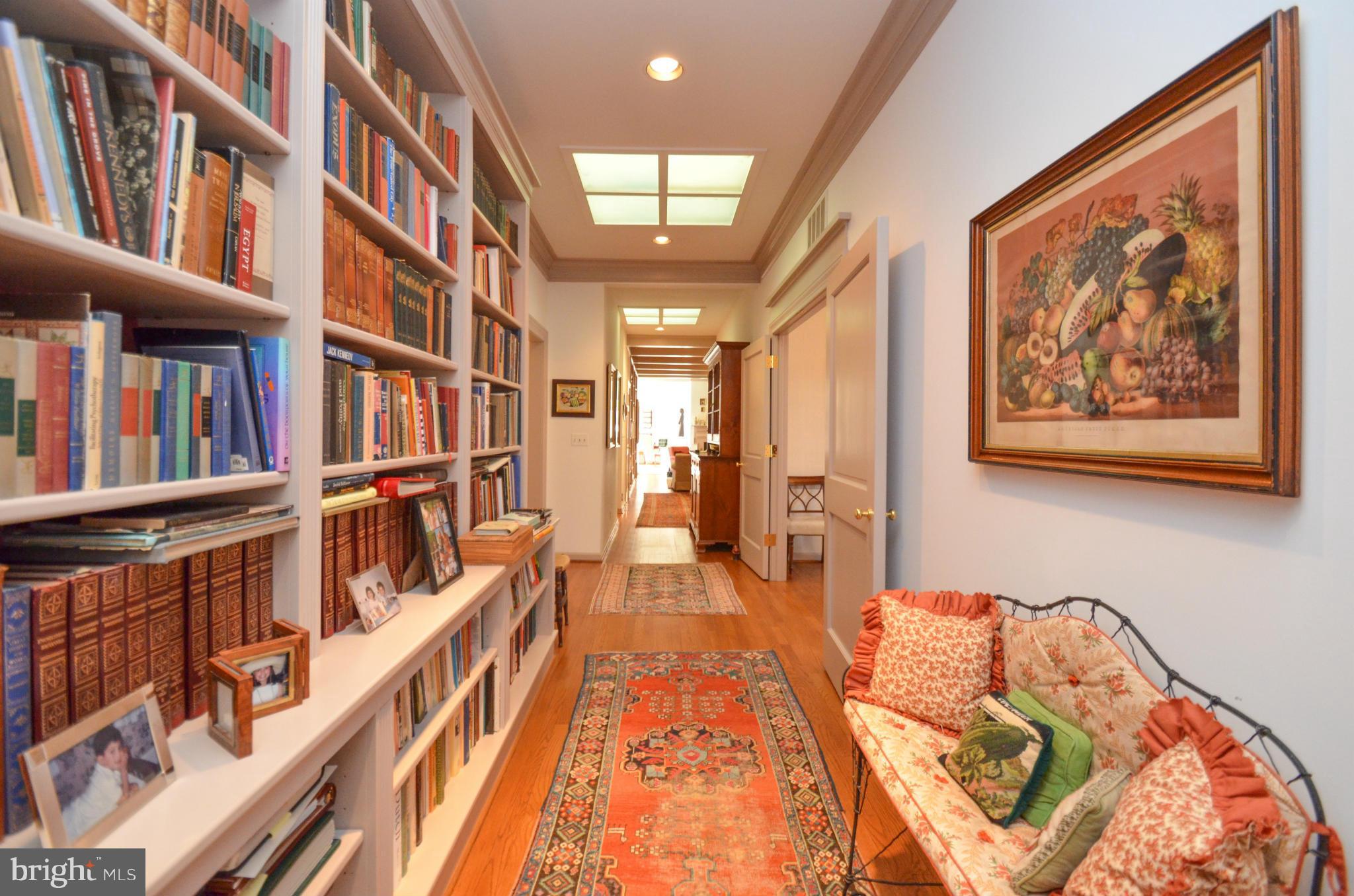 2507 Stone Mill Road Baltimore, MD 21208 - Photo 3 of 30 Center Hall