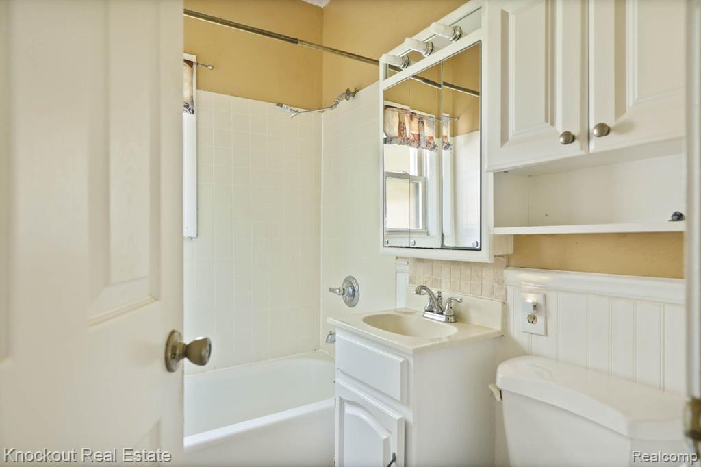 5310 South Graham Road St. Charles, MI 48655 - Photo 22 of 38