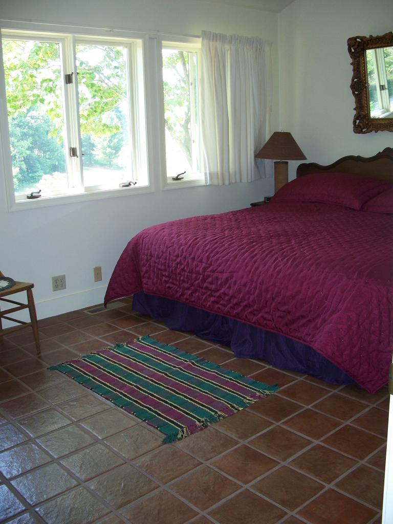 42 Ridge Trail Fincastle, VA 24090 - Photo 13 of 13 guest bedroom, tile floor