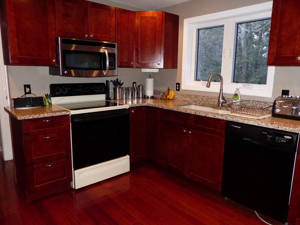 9 Crane Crossing Road, Unit 31 Plaistow, NH 03865 - Photo 1 of 21 Gallery Image 1