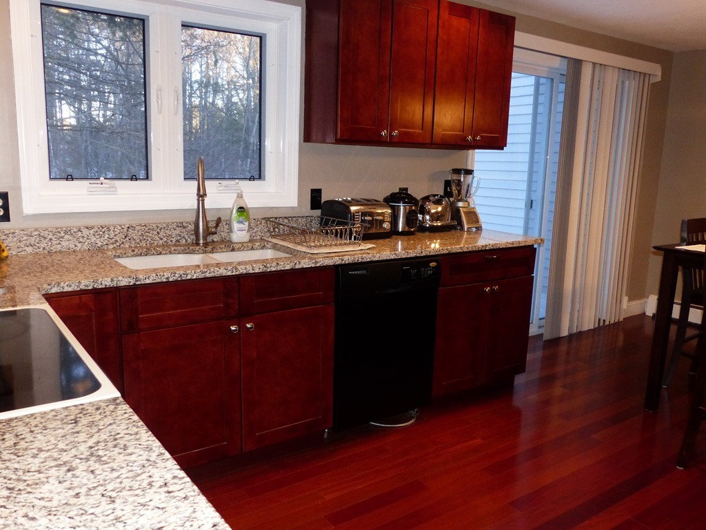 9 Crane Crossing Road, Unit 31 Plaistow, NH 03865 - Photo 2 of 21 Gallery Image 2