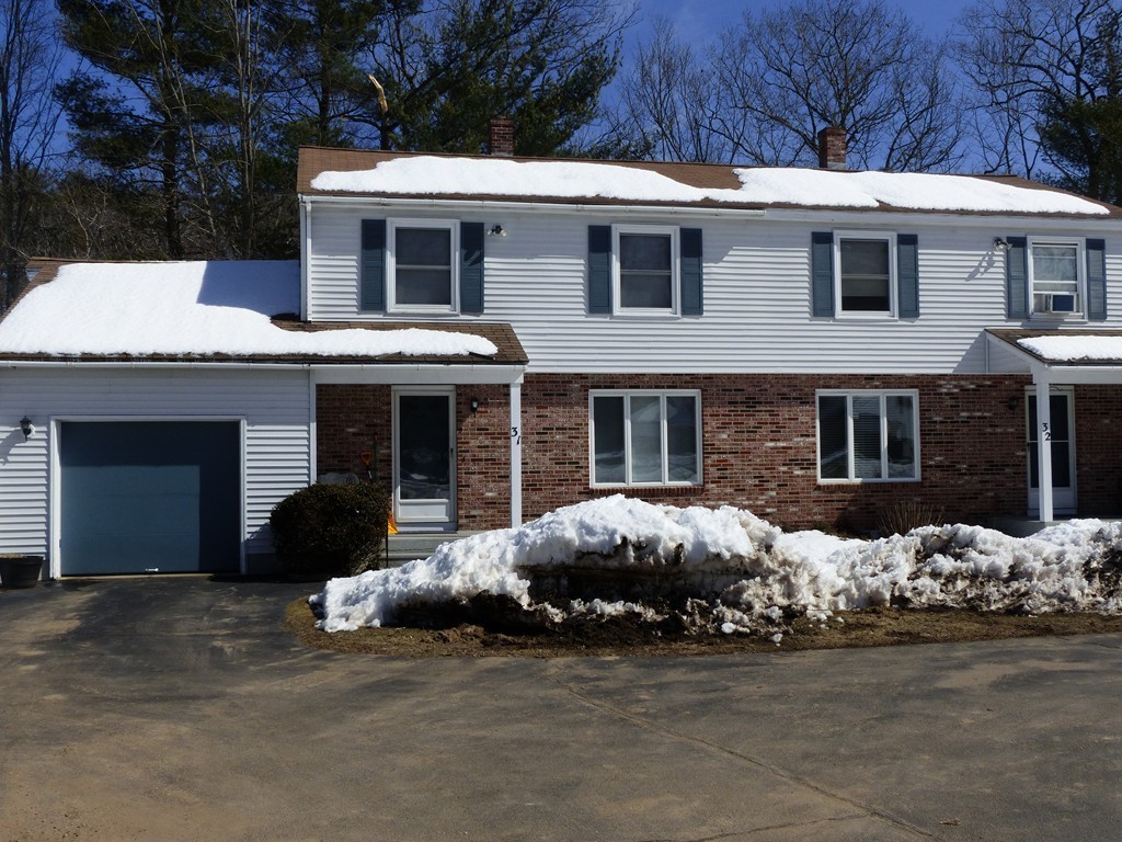 9 Crane Crossing Road, Unit 31 Plaistow, NH 03865 - Photo 3 of 21 Gallery Image 3