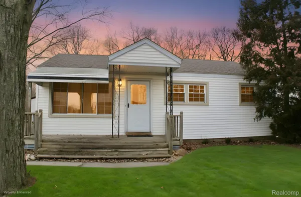 $1,795 | 2099 Van Courtland Avenue, Troy, MI 48083