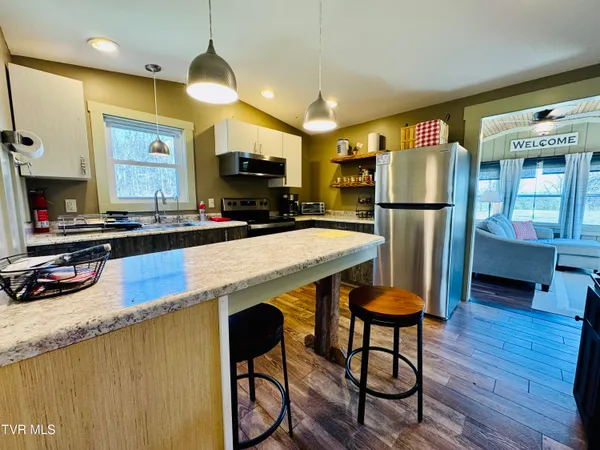 $500,000 | 639 Saylor Hill Road, Limestone, TN 37681