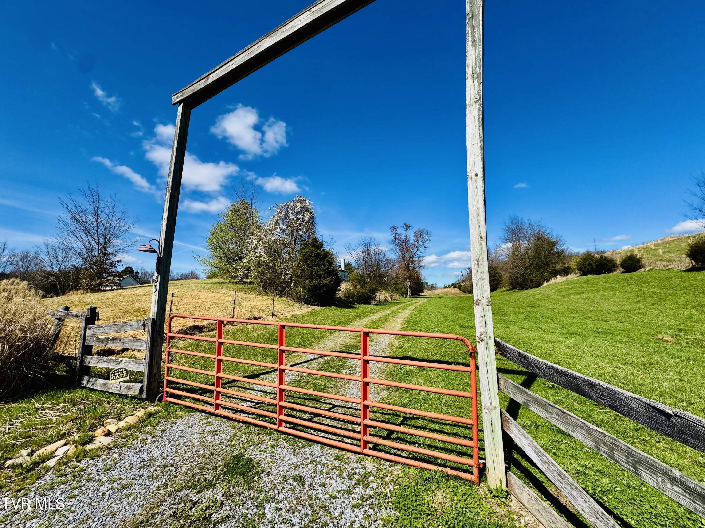 639 Saylor Hill Road Limestone, TN 37681 - Photo 3 of 75 IMG_0005
