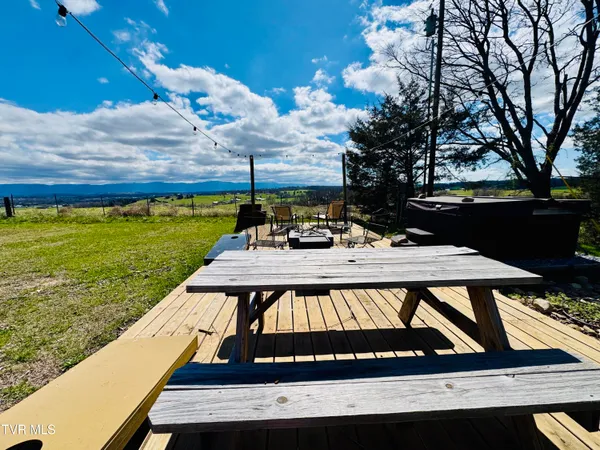 $500,000 | 639 Saylor Hill Road, Limestone, TN 37681