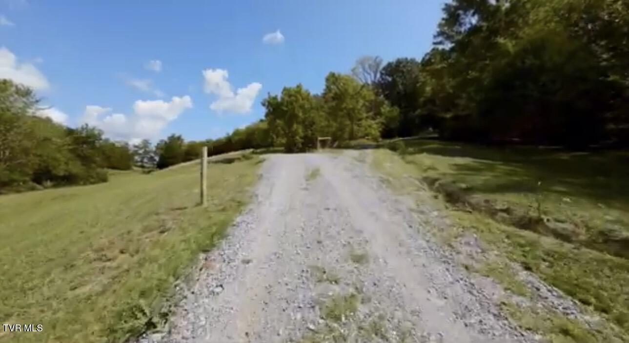 639 Saylor Hill Road Limestone, TN 37681 - Photo 4 of 75 IMG_0910