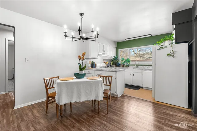 $250,000 | 407 South Jackson Street, Batavia, IL 60510