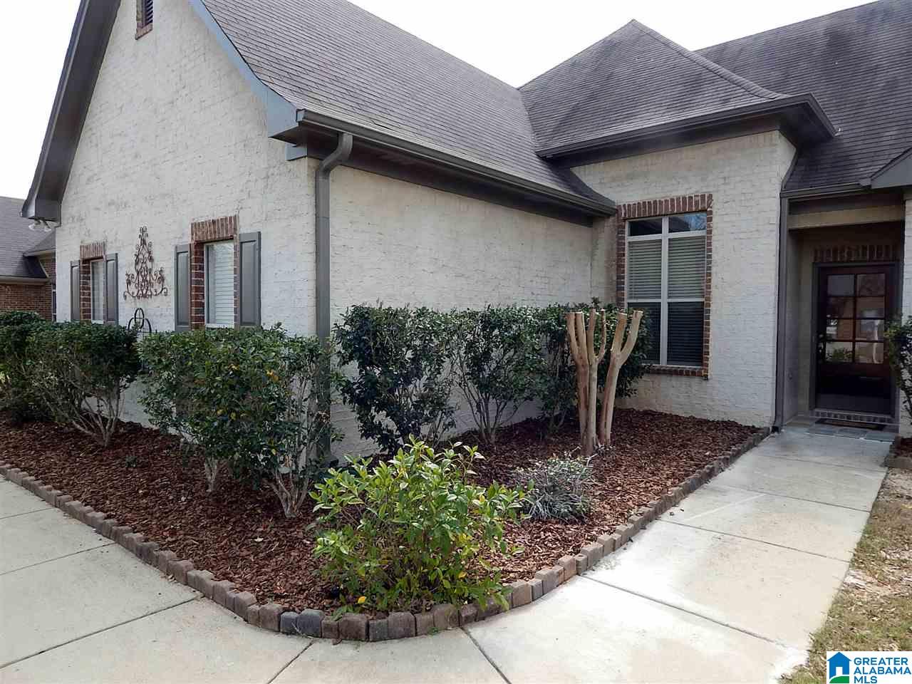 633 Barkley Circle Alabaster, AL 35007 - Photo 3 of 49