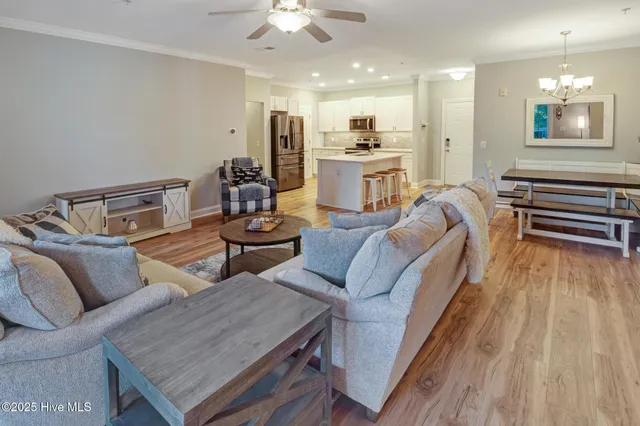 $389,000 | 200 Gateway Condos Drive, Unit 225, Surf City, NC 28445