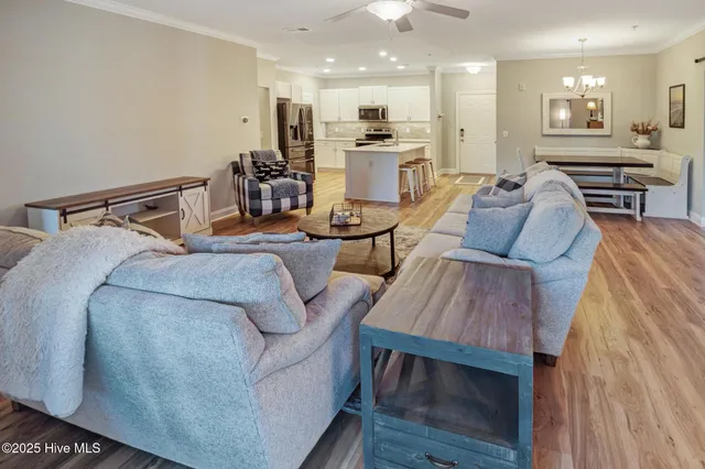 $389,000 | 200 Gateway Condos Drive, Unit 225, Surf City, NC 28445