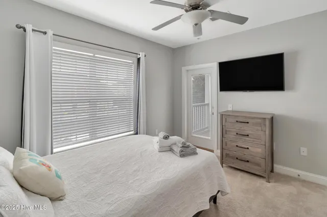 $389,000 | 200 Gateway Condos Drive, Unit 225, Surf City, NC 28445