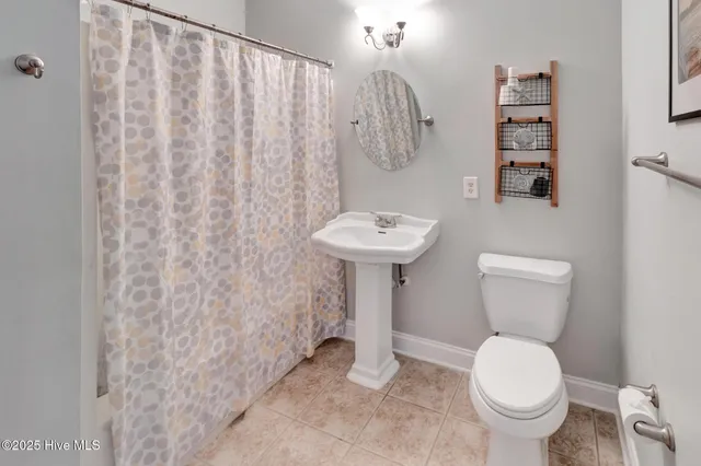 $389,000 | 200 Gateway Condos Drive, Unit 225, Surf City, NC 28445