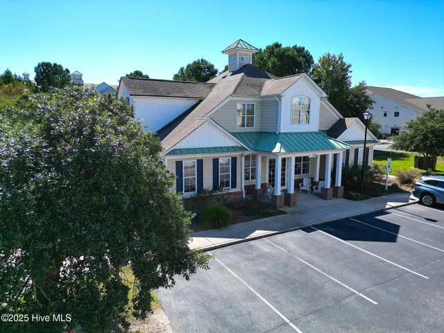 $389,000 | 200 Gateway Condos Drive, Unit 225, Surf City, NC 28445