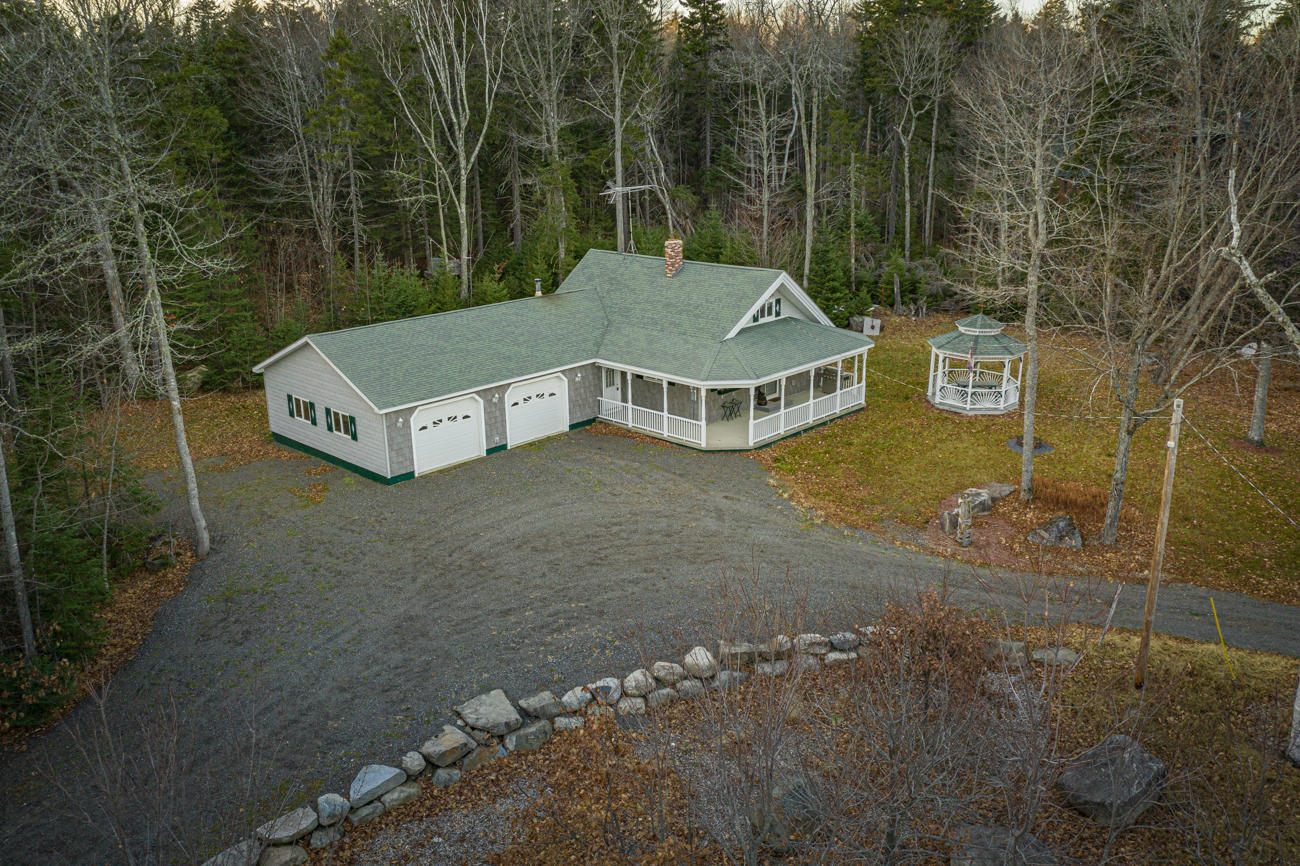 340 Harford Point Road Greenville Junction, ME 04442 - Photo 7 of 50 EF905BD7-87F8-4DBE-A8C6-77AA40F95FE0