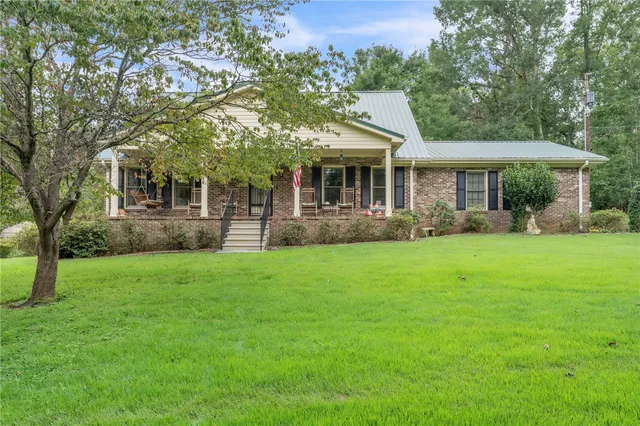 $382,000 | 321 Alverson Road, Pelzer, SC 29669