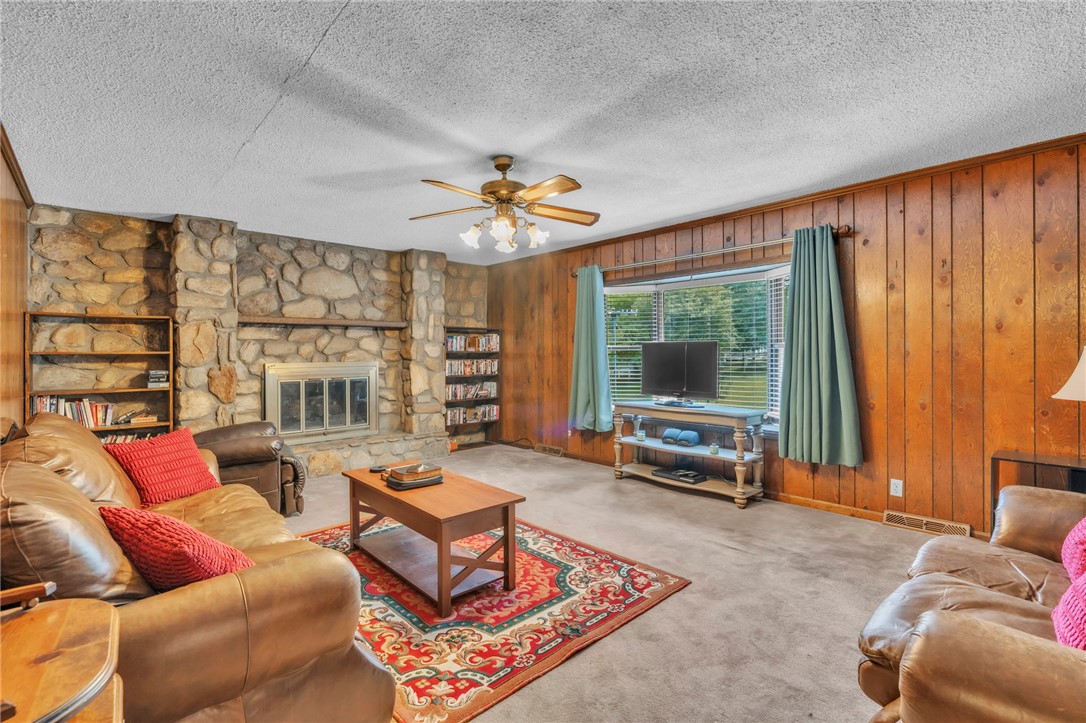 321 Alverson Road Pelzer, SC 29669 - Photo 2 of 29